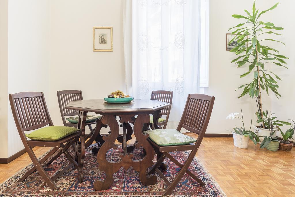 Flower'S Market Apartment - Charme Holidays Rom Exterior foto